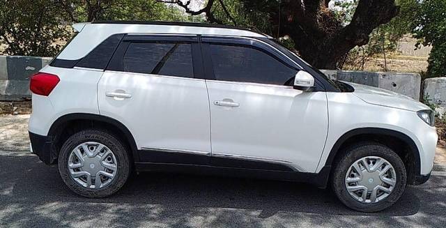 https://images10.gaadi.com/usedcar_image/3461996/original/zz1_crop_img_6475e85f5df60_1685448799.jpg?imwidth=6401