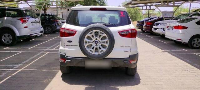 https://images10.gaadi.com/usedcar_image/3462001/original/796e2521-fa30-4556-a5db-e448b5ff5f9d-VCC_1739404_96_1684838214_e7ad30d3-1217-4a81-bb37-dcf7df069d63_0d51e211-54a9-4fc9-9785-9247c398d817.jpg?imwidth=6402
