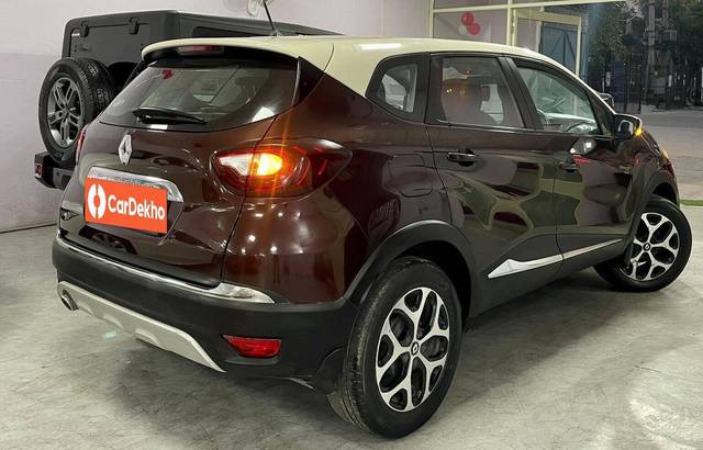 https://images10.gaadi.com/usedcar_image/3462112/original/zz1_crop_img_6476e4a84d2e3_1685513384.jpg?imwidth=6401