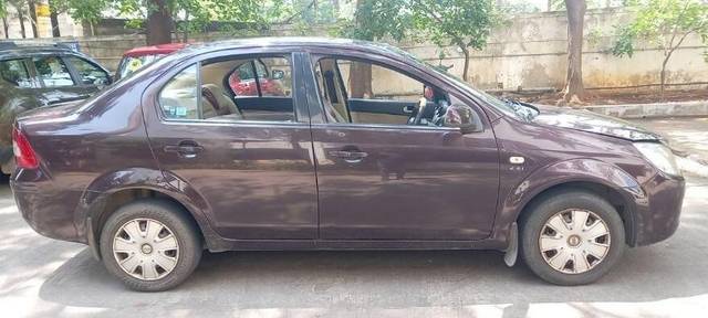 https://images10.gaadi.com/usedcar_image/3462215/original/zz1_crop_img_6476cb4667bcc_1685506886.jpg?imwidth=6401