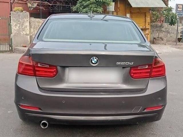 https://images10.gaadi.com/usedcar_image/3462217/original/zz1_crop_img_6476d4cbbe53e_1685509323.jpg?imwidth=6402
