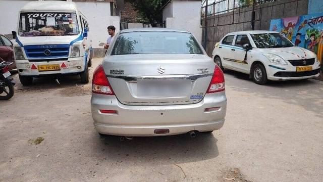 https://images10.gaadi.com/usedcar_image/3462295/original/8096bc60-d3af-439f-b04c-cbb95d5679c0-VCC_1741081_96_1685269270_fb8ad4af-b155-44b0-9db4-5650d8ec407d.jpg?imwidth=6402