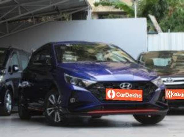 https://images10.gaadi.com/usedcar_image/3462414/original/usedcar_1_92171685514579_1685514591_5d82660c-085e-4532-8b0d-0fb46b96d36b_b594c2e8-1b49-45a1-83df-8184c859bb7d.jpg?imwidth=6400
