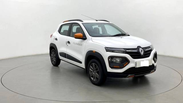 https://images10.gaadi.com/usedcar_image/3462423/original/usedcar_2_727191685515090_1685515234_2d208032-7679-4b25-8f4e-0007e7c159d4.jpg?imwidth=6400