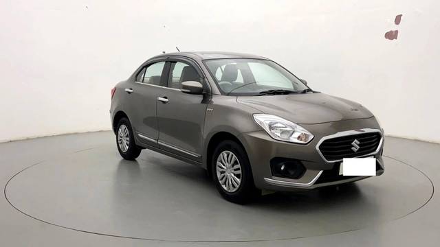 https://images10.gaadi.com/usedcar_image/3462440/original/usedcar_2_729861685515608_1685515621_75df20a8-1b0c-4e69-949e-089a18ac90f8.jpg?imwidth=6400