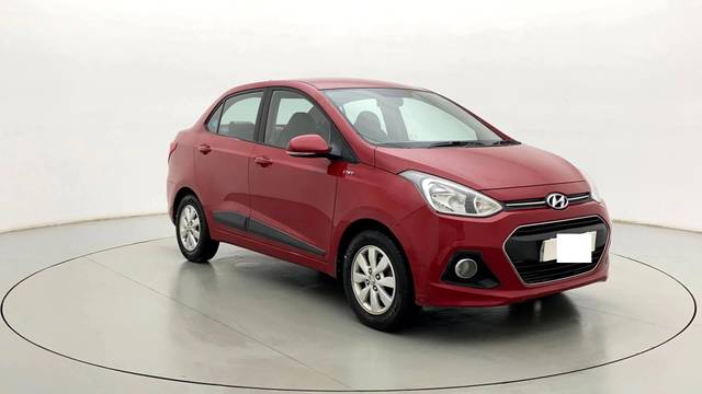 https://images10.gaadi.com/usedcar_image/3462633/original/usedcar_2_729891685518954_1685518962_502f9b24-f367-437a-ba7e-977defbae580.jpg?imwidth=6400