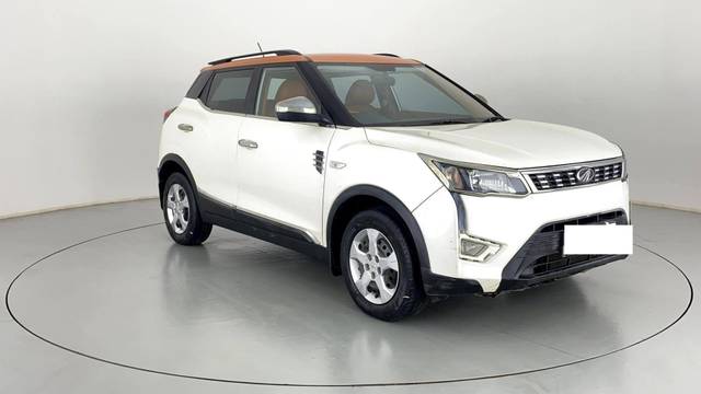 https://images10.gaadi.com/usedcar_image/3462643/original/usedcar_43_729891685519106_1685519125_ced95b12-1745-43da-bc6b-99ab3e901097.jpg?imwidth=6400