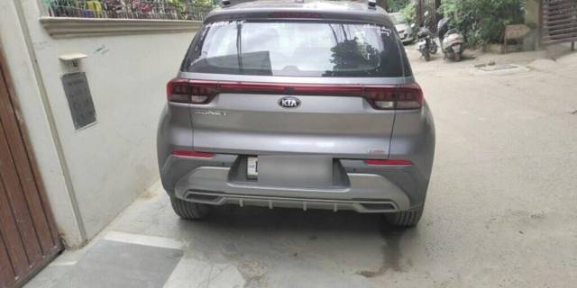 https://images10.gaadi.com/usedcar_image/3462785/original/f9a65987-37ac-4bf6-b7cd-ccc3fecb1667-VCC_1739760_96_1684917739_67317855-9a40-4eb4-be7c-0f3b15ead9c4.jpg?imwidth=6402