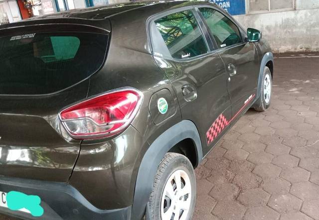 https://images10.gaadi.com/usedcar_image/3462931/original/processed_2a04b96d-d99d-4f55-9e3f-1efd26d41000-used_car_2783875_1691747462.jpg?imwidth=6402