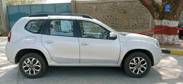 https://images10.gaadi.com/usedcar_image/3462962/original/d3d0b27d-9d22-4fd7-814f-e437a2ae21b8-VCC_IMG_1684918817214_1739923_97_1684919212_c6e6cb38-f1c8-4811-acf3-fa0f3fd712ea.jpg?imwidth=6401