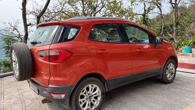 https://images10.gaadi.com/usedcar_image/3462972/original/9963317d-bd86-4b8d-a13d-735b78189bfc_eccd5e44-0fd8-48bc-824c-91e761c88553.jpeg?imwidth=6401