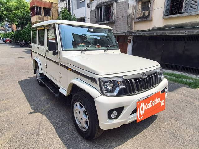 https://images10.gaadi.com/usedcar_image/3463006/original/used_car_2783940_1685539291_e84b6014-6f8d-4f6c-8df3-fc88cf58ae87_99dada12-2489-451d-bdc4-a27a34249e4b.jpg?imwidth=6400