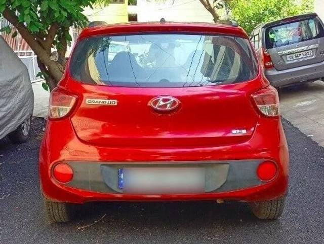 https://images10.gaadi.com/usedcar_image/3463015/original/zz1_crop_img_64b4f04ecfbcb_1689579598.jpg?imwidth=6402