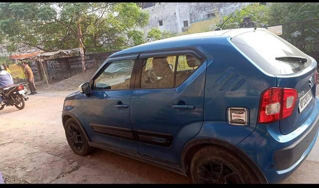 https://images10.gaadi.com/usedcar_image/3463067/original/used_car_2783986_1685547234_ddf80c4f-ae96-41c2-b8bd-ce5dc9f97e1a.jpg?imwidth=6401