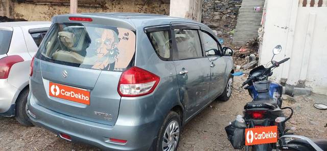 https://images10.gaadi.com/usedcar_image/3463068/original/caaee380-5938-4a72-ae69-279f7d33e538_75e828fc-7a10-41e7-8255-1de37c2b64e3.jpg?imwidth=6400