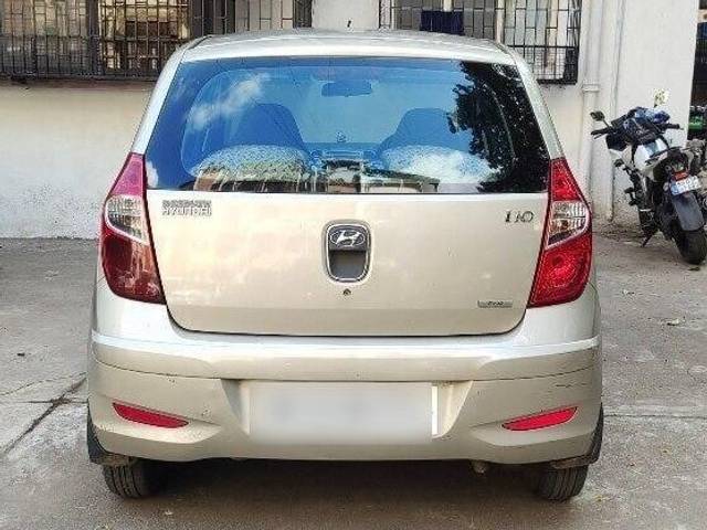 https://images10.gaadi.com/usedcar_image/3463186/original/zz1_crop_img_64786667298ab_1685612135.jpg?imwidth=6402