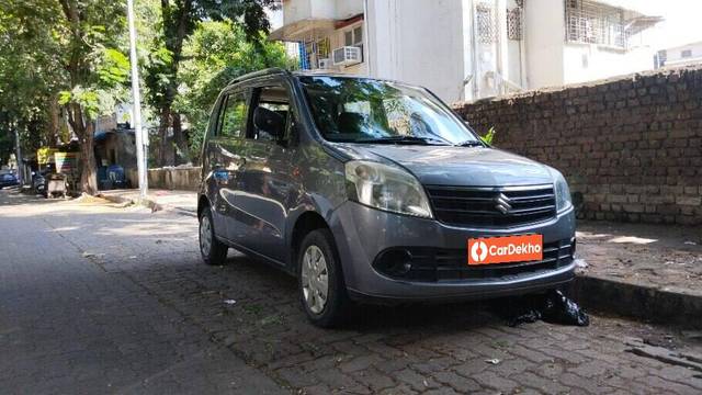 https://images10.gaadi.com/usedcar_image/3463206/original/d7f8ac79-0d7f-4a63-93fc-f3a5c4d03d1b-VCC_IMG_1684988132687_1740152_116_1684988259_4797e164-5848-4c77-80be-93d3b5033e7d.jpg?imwidth=6400