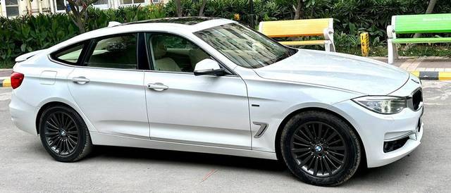 https://images10.gaadi.com/usedcar_image/3463260/original/zz1_crop_img_64784c32674d0_1685605426.jpg?imwidth=6401