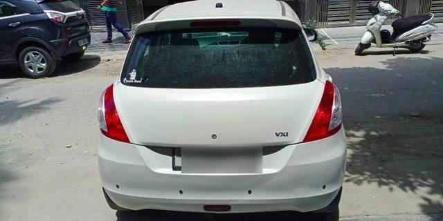 https://images10.gaadi.com/usedcar_image/3463462/original/e7b77e4a-576f-4d74-bbe1-3de4bac79381-VCC_1740203_96_1684998540_2e5c0fa5-be74-46b3-a82a-4d85839f296e.jpg?imwidth=6402