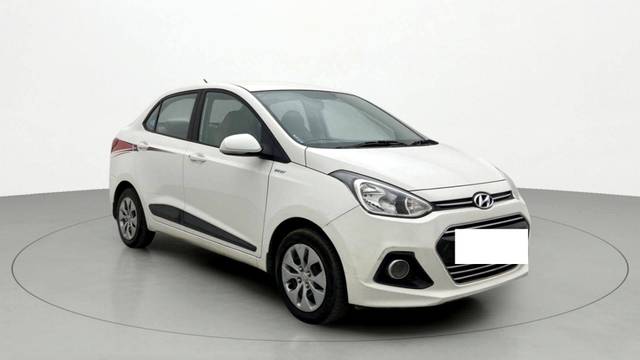 https://images10.gaadi.com/usedcar_image/3463586/original/usedcar_10446012752_0d4af1c849004947ae7bc7333363ecd4_exterior_8_727171685610095_1685610239_6a7bff87-1db0-45b3-89bc-c343ba051796.jpg?imwidth=6400