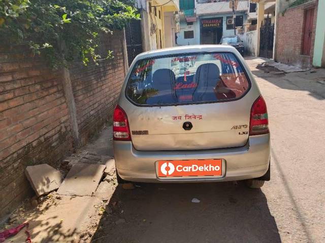 https://images10.gaadi.com/usedcar_image/3463756/original/6b84270b-b03a-49ed-a2c8-211cdea8e604_b0ce0412-47d5-45d7-b74a-8acdde138213.jpg?imwidth=6401
