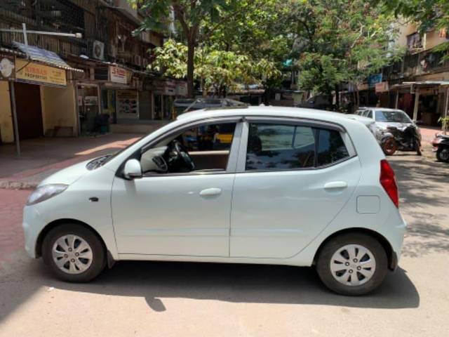 https://images10.gaadi.com/usedcar_image/3463762/original/eaff93ae-8023-4c19-9963-667d34e3233f_239e2906-c617-4162-879d-ca5d9796490b.jpeg?imwidth=6402