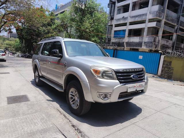 https://images10.gaadi.com/usedcar_image/3463792/original/usedcar_1_60671685619260_1685619274_4d7a43d9-9804-404d-a0ad-a51b84397682.jpg?imwidth=6400