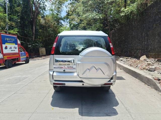 https://images10.gaadi.com/usedcar_image/3463792/original/usedcar_5_60671685619260_1685619274_4d7a43d9-9804-404d-a0ad-a51b84397682.jpg?imwidth=6402
