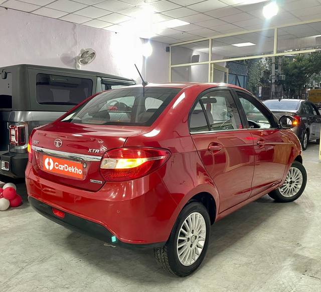 https://images10.gaadi.com/usedcar_image/3463872/original/used_car_2784630_1685625270_99652b0e-a90b-4974-b36a-c9a4e2e77198.jpg?imwidth=6401