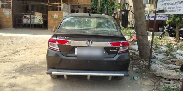 https://images10.gaadi.com/usedcar_image/3463890/original/f94e59e6-5e87-401c-a3d4-3f8b09466a78-VCC_1740293_96_1685020478_c35b9687-b0d0-48c9-9831-ccb5ccf281ed.jpg?imwidth=6402