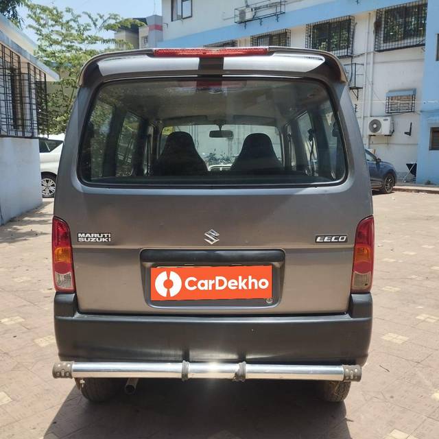 https://images10.gaadi.com/usedcar_image/3463926/original/usedcar_2_42001685629345_1685629370_1e7163b3-5b43-4354-aab9-83dec0d31fbc.jpeg?imwidth=6401