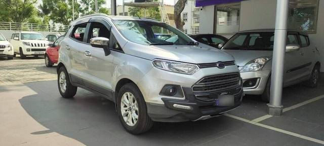 https://images10.gaadi.com/usedcar_image/3463980/original/3dc657cd-239e-404f-8546-b14cf79be8dd-VCC_1740309_116_1685034249_715db8d6-de72-4495-bed7-25f45cb1d420.jpg?imwidth=6400