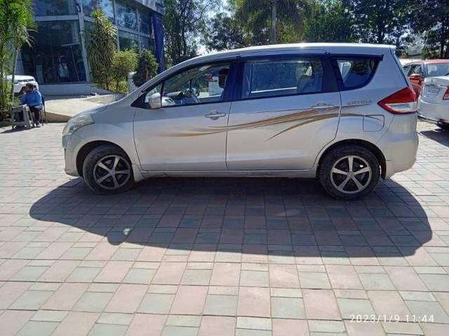 https://images10.gaadi.com/usedcar_image/3463985/original/74b972ad-49e6-4676-b2e8-56002587c2b3_7cefb4b1-25b5-4a48-90d7-328063c021c7.jpg?imwidth=6401