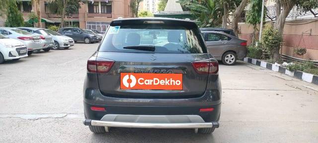 https://images10.gaadi.com/usedcar_image/3464000/original/a35d2e11-8792-47a3-a95a-b1aea75fd07d-VCC_1740395_96_1685041024_36a50bd3-0d80-4a6c-9fb9-210818769f8a.jpg?imwidth=6402