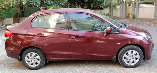 https://images10.gaadi.com/usedcar_image/3464002/original/zz1_crop_img_6479d61f96aec_1685706271.jpg?imwidth=6401