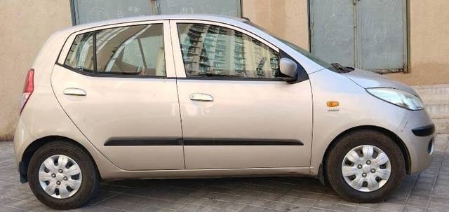 https://images10.gaadi.com/usedcar_image/3464003/original/zz1_crop_img_6479d3475bf49_1685705543.jpg?imwidth=6401