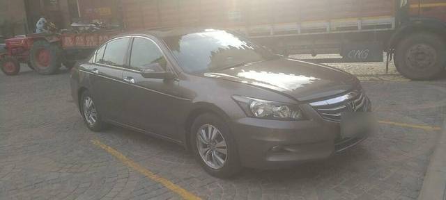 https://images10.gaadi.com/usedcar_image/3464010/original/c33ff4ed-42e8-45b5-af34-38e803f82e15-VCC_1740429_116_1685046479_4fc788b4-9b56-4ad3-a279-082c1f42cf2d_eaed3b46-a258-4374-ba9a-549ef0d71496.jpg?imwidth=6400