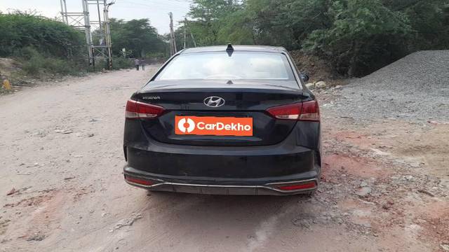 https://images10.gaadi.com/usedcar_image/3464011/original/94e22585-8bce-4bb1-810f-b7c497aac57b-VCC_IMG_1685017343082_1740433_96_1685017790_79322969-9741-438f-b440-268f376be25a.jpg?imwidth=6402