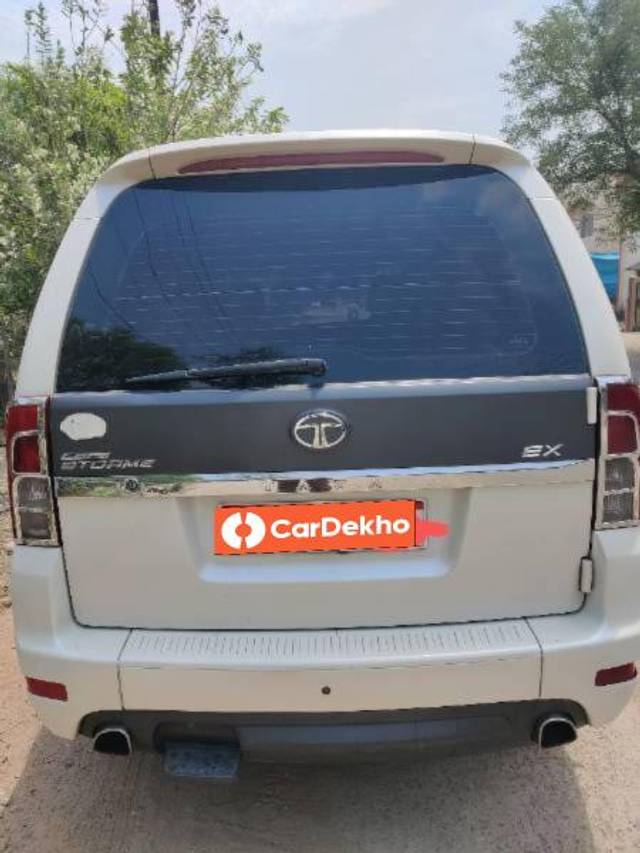 https://images10.gaadi.com/usedcar_image/3464020/original/dfa7c5f2-7101-4f35-a43f-75c4dc5b1c00_628f45f4-e18a-4cfd-98a7-80a622f09586.jpg?imwidth=6401