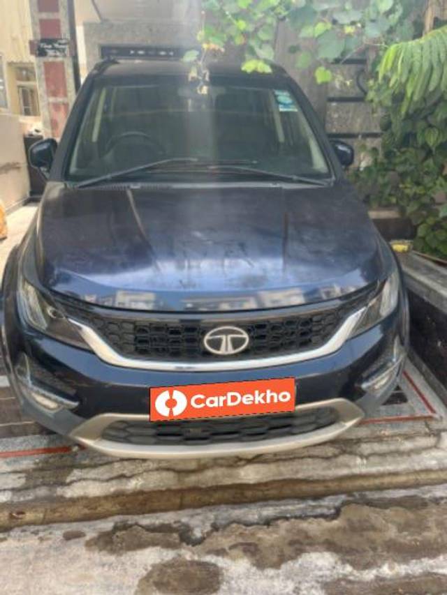 https://images10.gaadi.com/usedcar_image/3464065/original/8026c85c-5627-4d2e-ad8c-6900b04128d4_ac2f6d73-1fc3-42f2-b97d-c7657e06a9df.jpeg?imwidth=6400