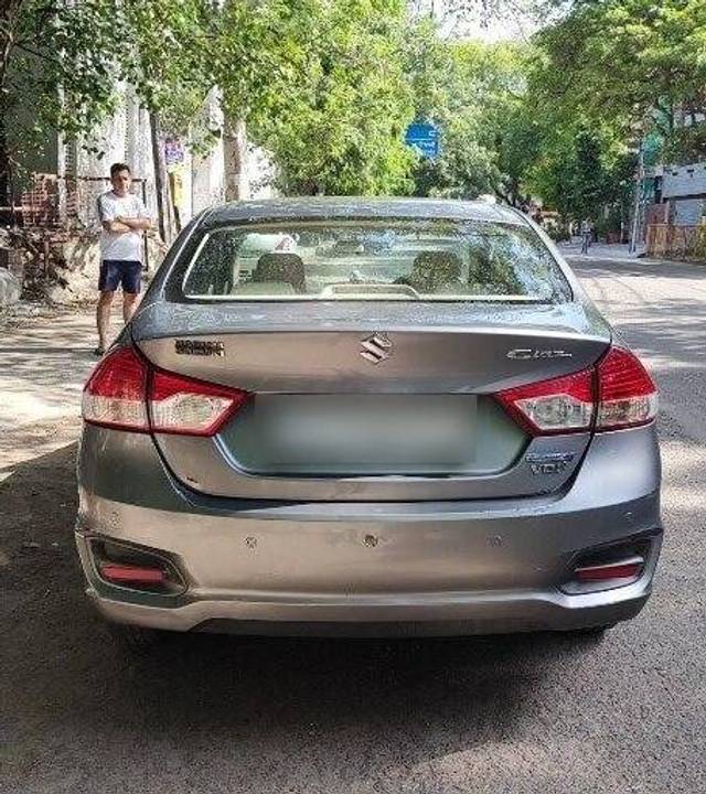 https://images10.gaadi.com/usedcar_image/3464088/original/2848d82e-bcd9-46a5-8fc9-d9e6d7c4b2dd-VCC_1740487_96_1685074997_175b5ebd-5ded-4cfe-bf3a-b202a5e995f4.jpg?imwidth=6402