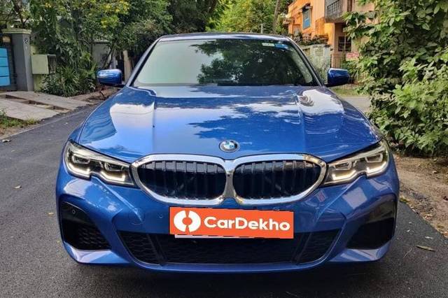 https://images10.gaadi.com/usedcar_image/3464122/original/zz1_crop_img_647b0d7a49a18_1685785978.jpg?imwidth=6402