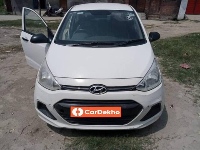 https://images10.gaadi.com/usedcar_image/3464406/original/37a52473-9176-4692-b22e-e7282eb0a7e7_e9a068a6-491d-4a86-a8bd-e37714a630d0.jpg?imwidth=6401