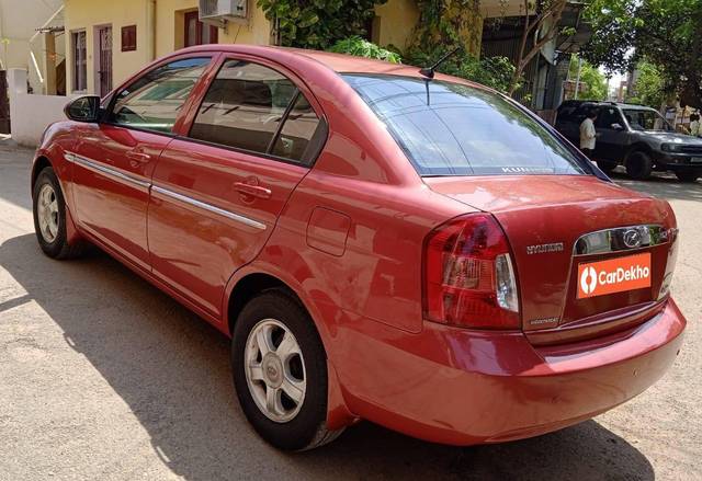 https://images10.gaadi.com/usedcar_image/3464718/original/zz1_crop_img_647afe0601331_1685782022.jpg?imwidth=6402