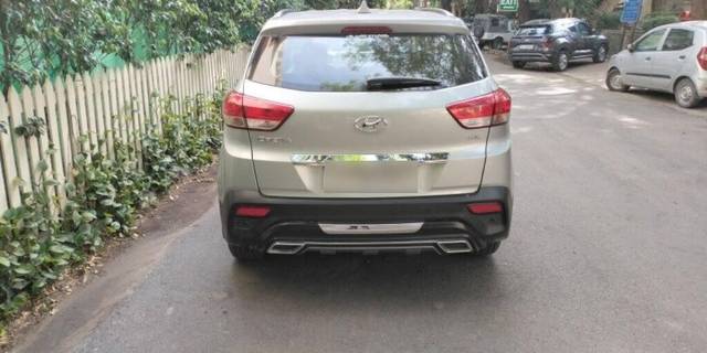 https://images10.gaadi.com/usedcar_image/3464828/original/9d8b930f-56d7-4564-b2fa-11f8a11336ed-VCC_1740700_96_1685105211_59414208-64e5-4a74-ba7b-a858ee820d64.jpg?imwidth=6402