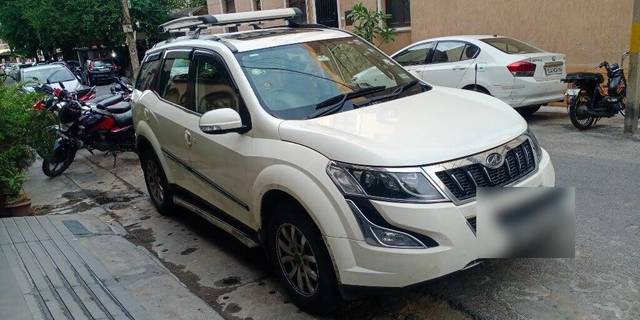 https://images10.gaadi.com/usedcar_image/3464916/original/0807f5b1-d372-4ba0-b74f-ecd35248fdab-VCC_1740719_116_1685115502_cb80d822-4577-4567-852c-84a6dc44b8ac.jpg?imwidth=6400