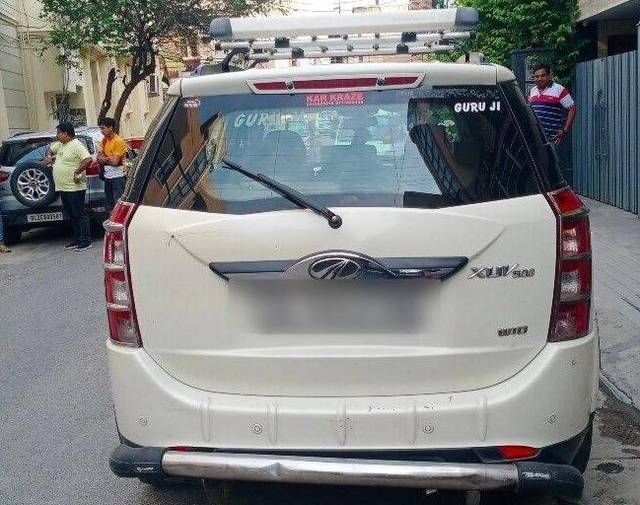 https://images10.gaadi.com/usedcar_image/3464916/original/7df8d79a-39ad-45c1-9ef3-879427c07b19-VCC_1740719_96_1685115286_cb80d822-4577-4567-852c-84a6dc44b8ac.jpg?imwidth=6402