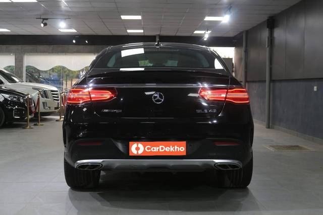 https://images10.gaadi.com/usedcar_image/3465163/original/usedcar_img_20230503_wa0253_257331685773738_1685773892_9fd6b994-cd98-472a-83a9-961d8527f2bf.jpg?imwidth=6402