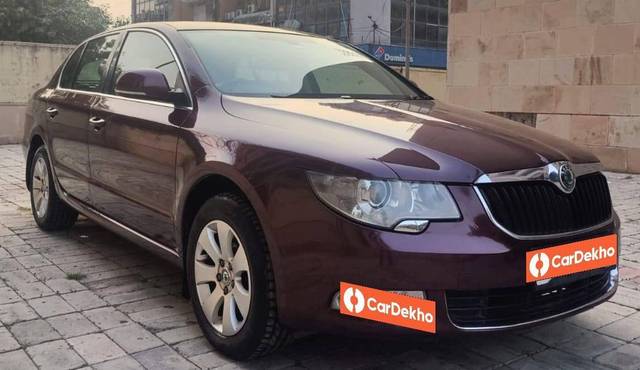 https://images10.gaadi.com/usedcar_image/3465268/original/zz1_crop_img_647b11559e051_1685786965.jpg?imwidth=6400