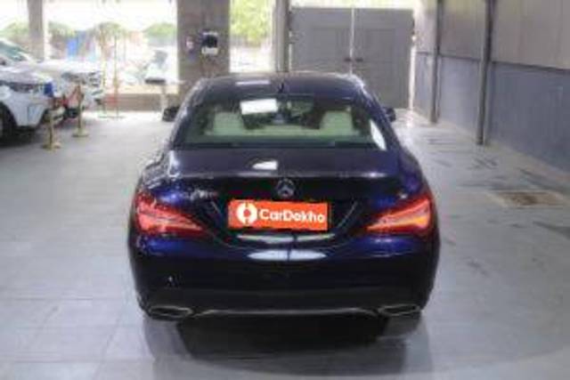 https://images10.gaadi.com/usedcar_image/3465269/original/usedcar_img_20230503_wa0366_257331685779210_1685779273_6768956b-24f6-4768-b72b-3d2402611136_c51adab1-087b-40c8-af71-0df18cc69bc5.jpg?imwidth=6402
